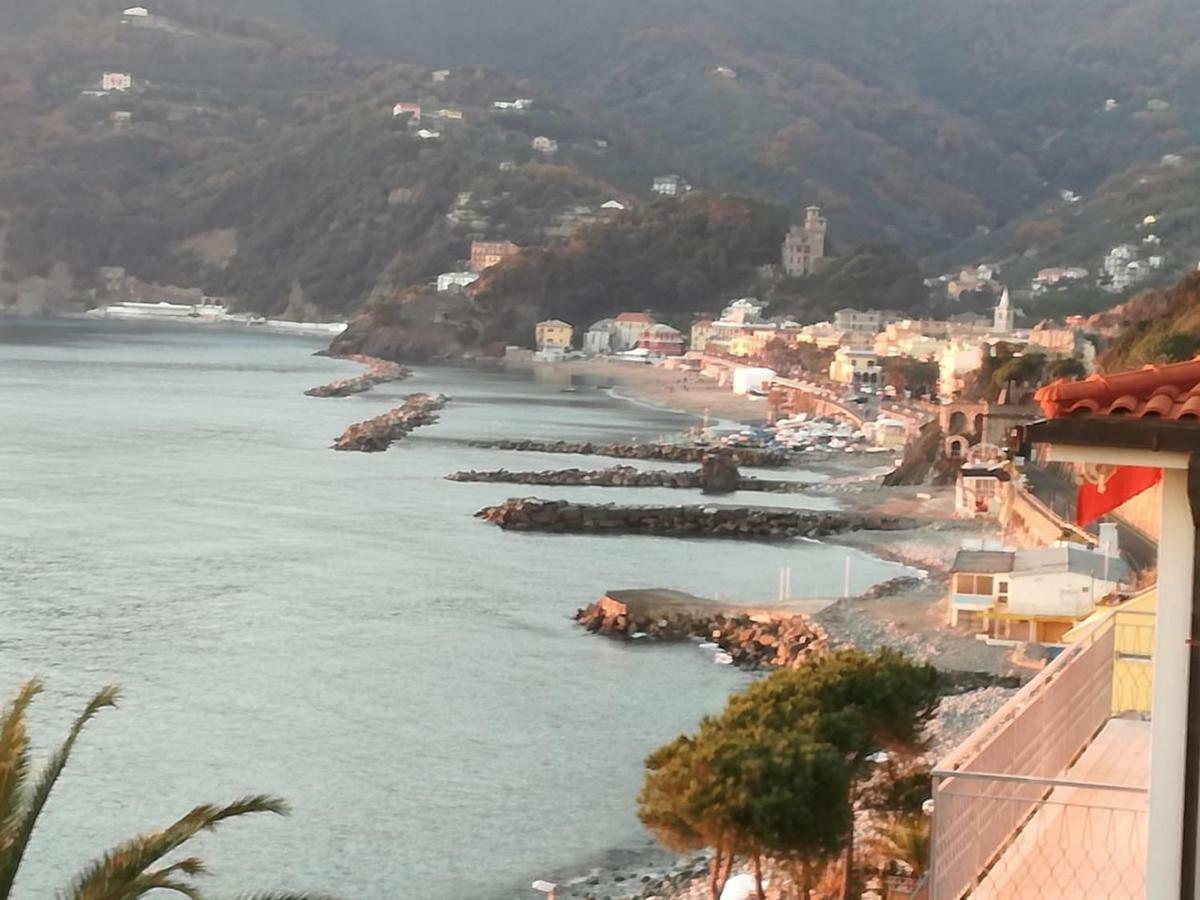 Un Gioiello Con Vista Mare Villa Moneglia Bagian luar foto