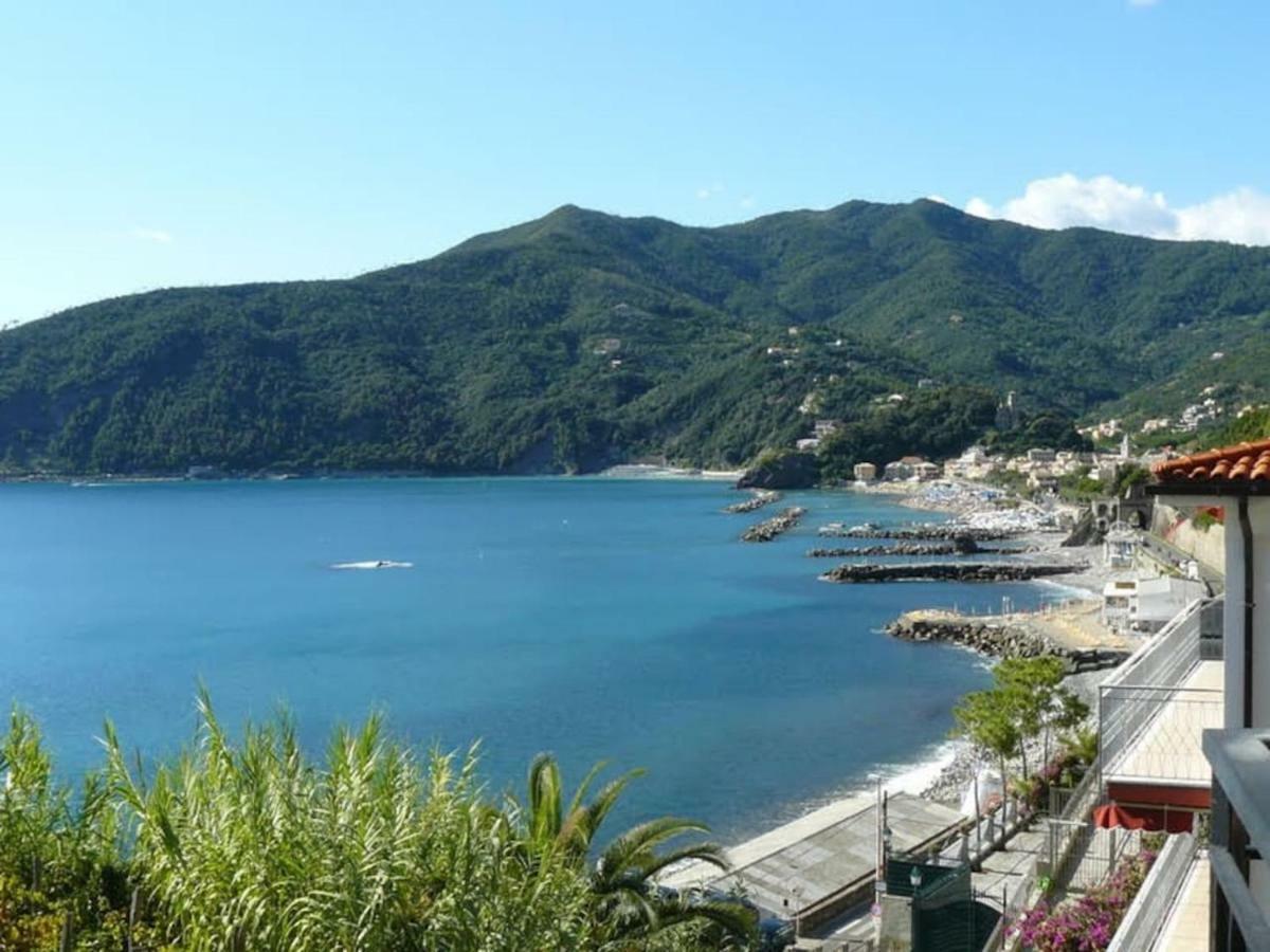 Un Gioiello Con Vista Mare Villa Moneglia Bagian luar foto